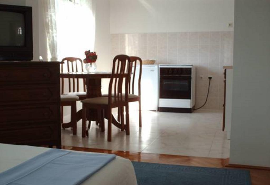 Apartment Ruzica Krstic Herceg Novi Bilik gambar